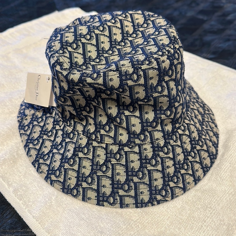 Dior hat